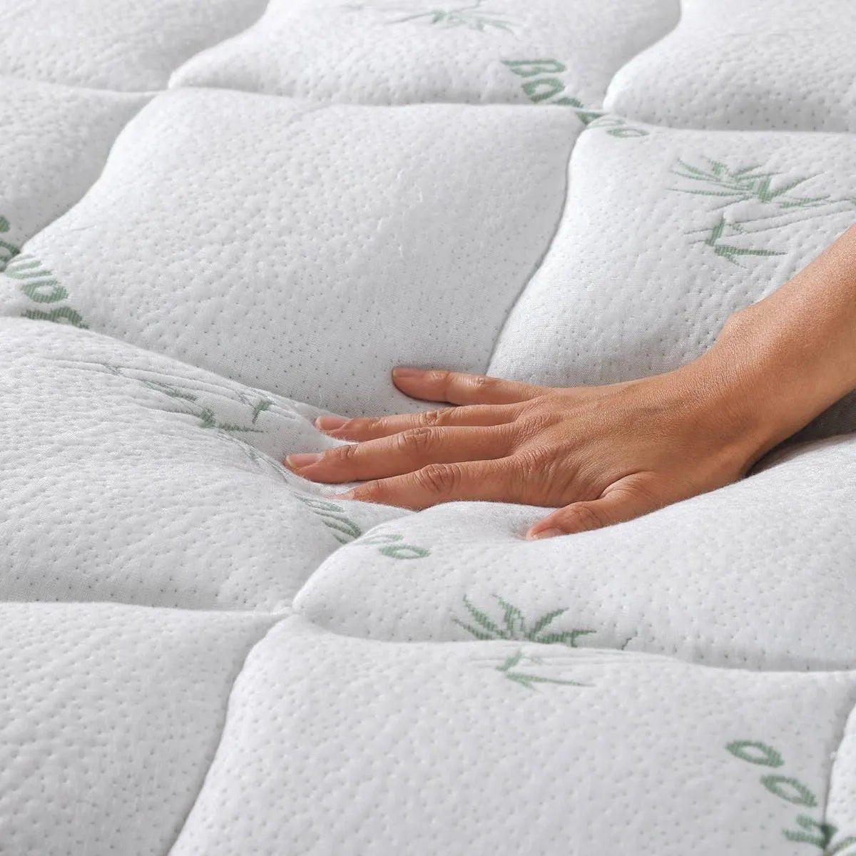 Protector de colchón impermeable con acolchado alto cubierta de bambú marca Cuddledown